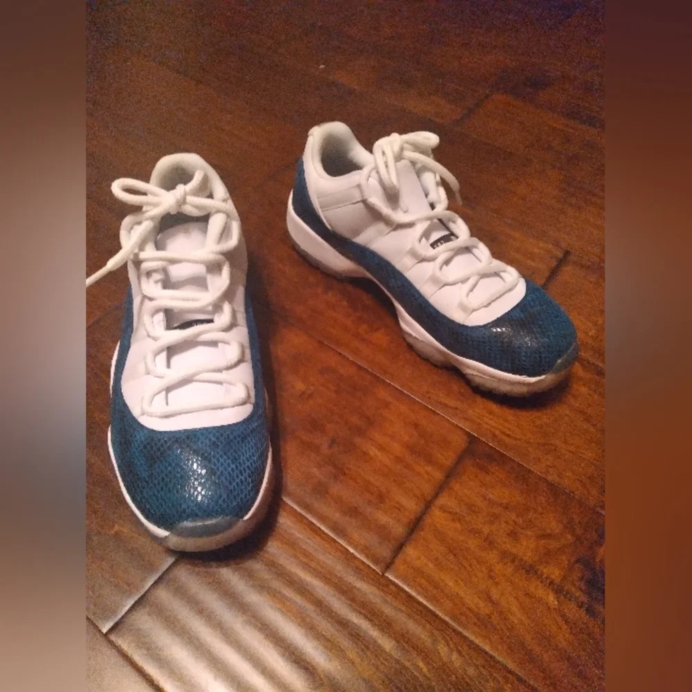 Jordan 11 Retro Sneakers Blue Snakeskin White‎ Shoes Sneakers Size?